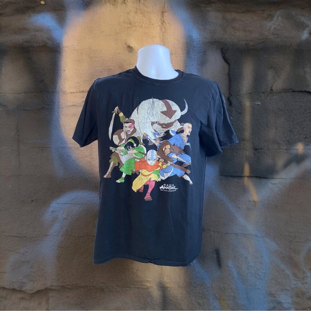 Avatar The Last Airbender Unisex Large Black Graphic T-Shirt Team Avatar Grunge